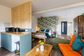 Midford Hideaway